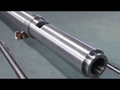 Máy xát kim loại Bimetallic Extrusion Screw Conical Twin Screw Extruder cho Máy xát nhựa